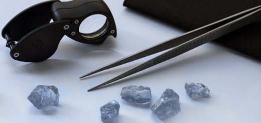 Petra Diamonds извлекла 5 голубых алмазов на Cullinan в ЮАР